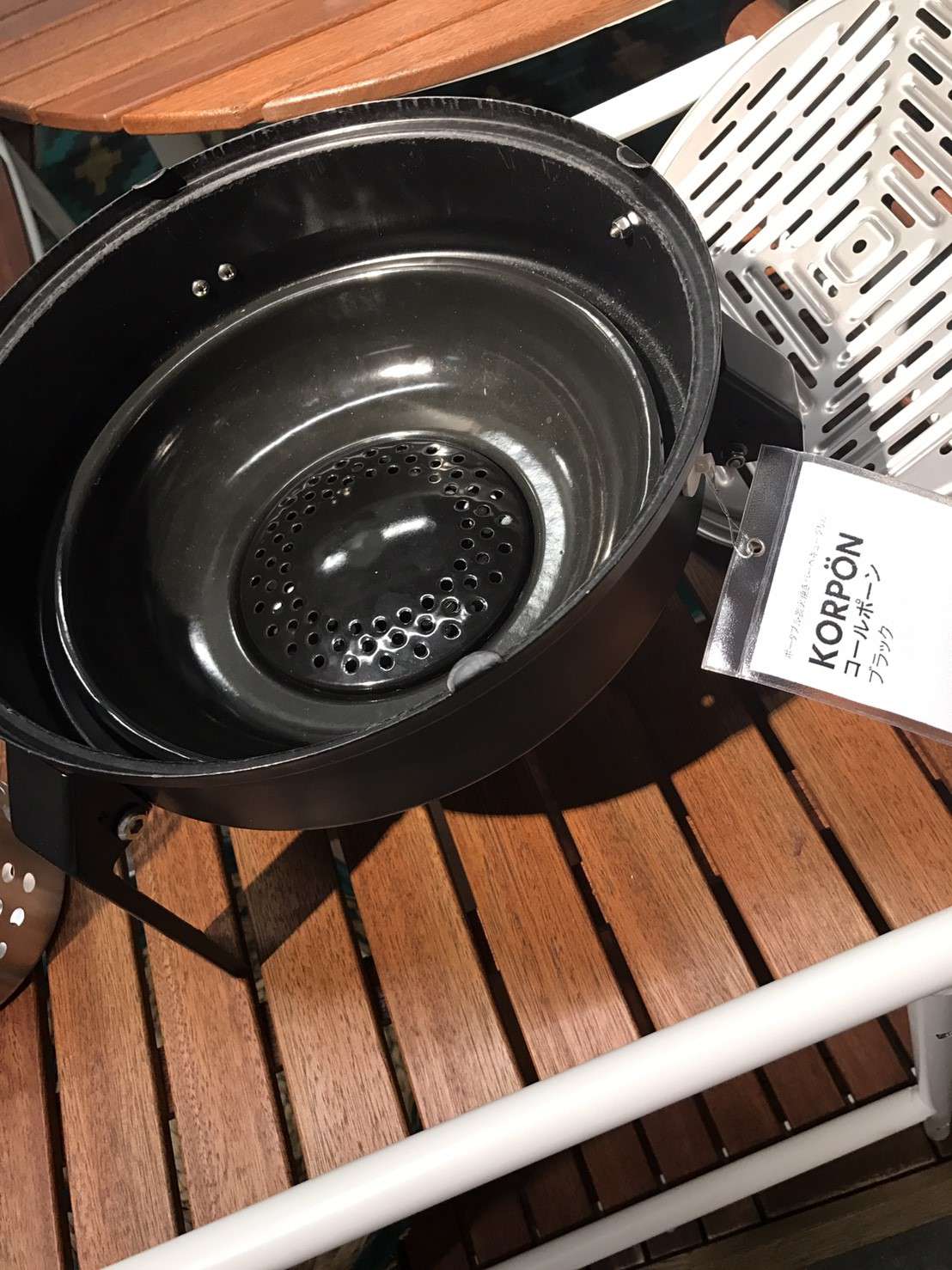 IKEAの小型BBQ炭火グリルKORPÖN